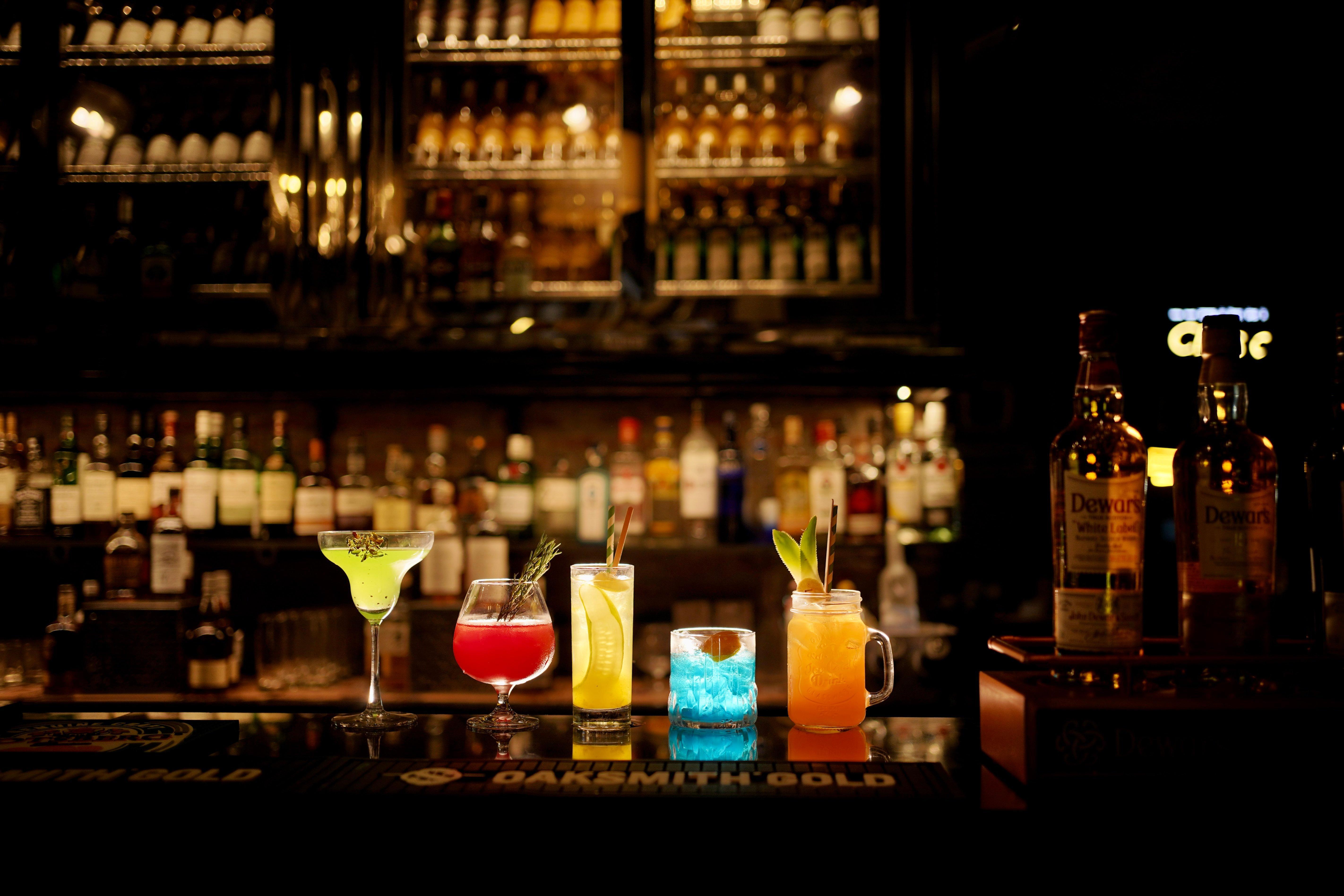 Holiday Inn Jaipur City Centre By Ihg Exterior photo Cocktails at a bar