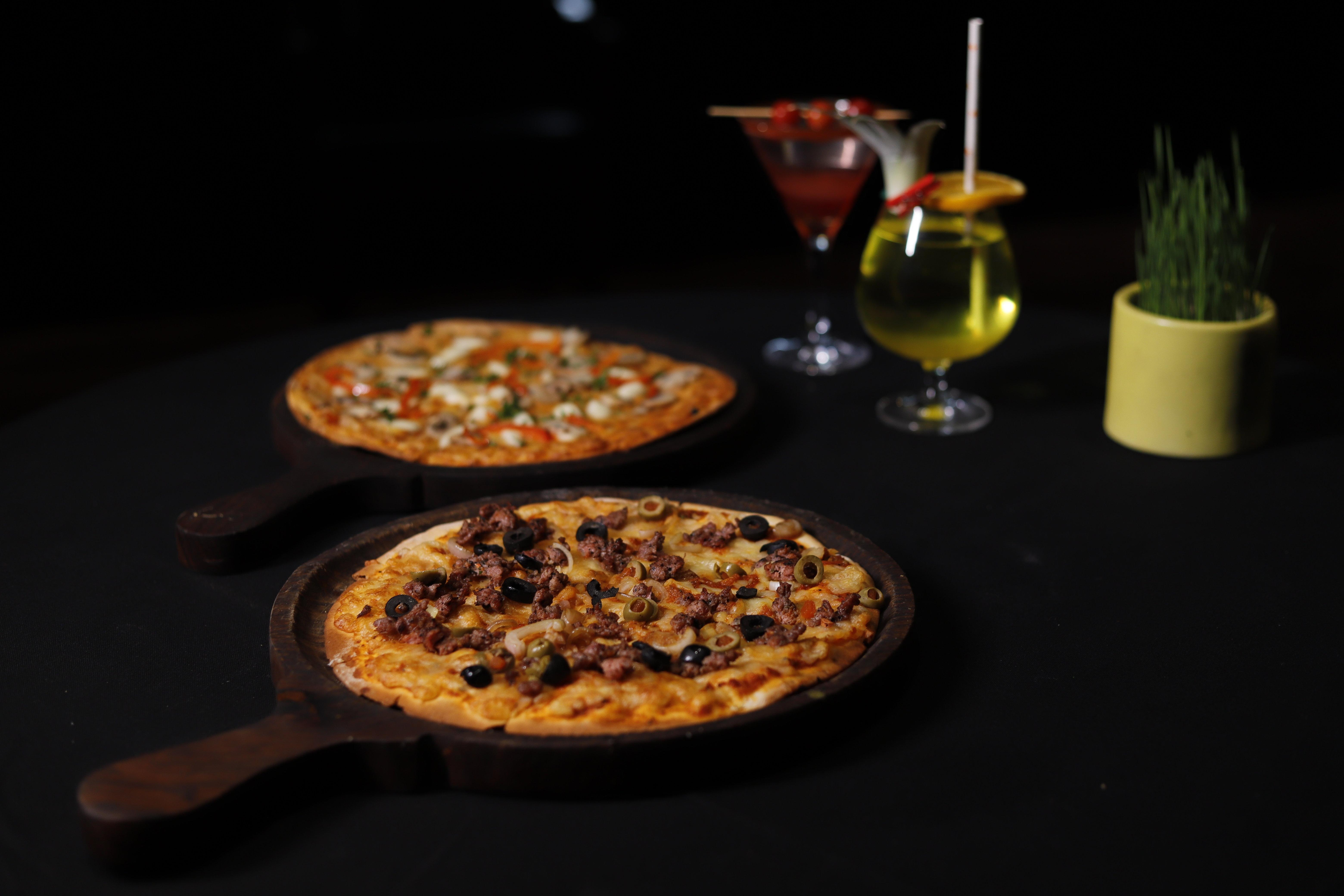 Holiday Inn Jaipur City Centre By Ihg Exterior photo Pizza