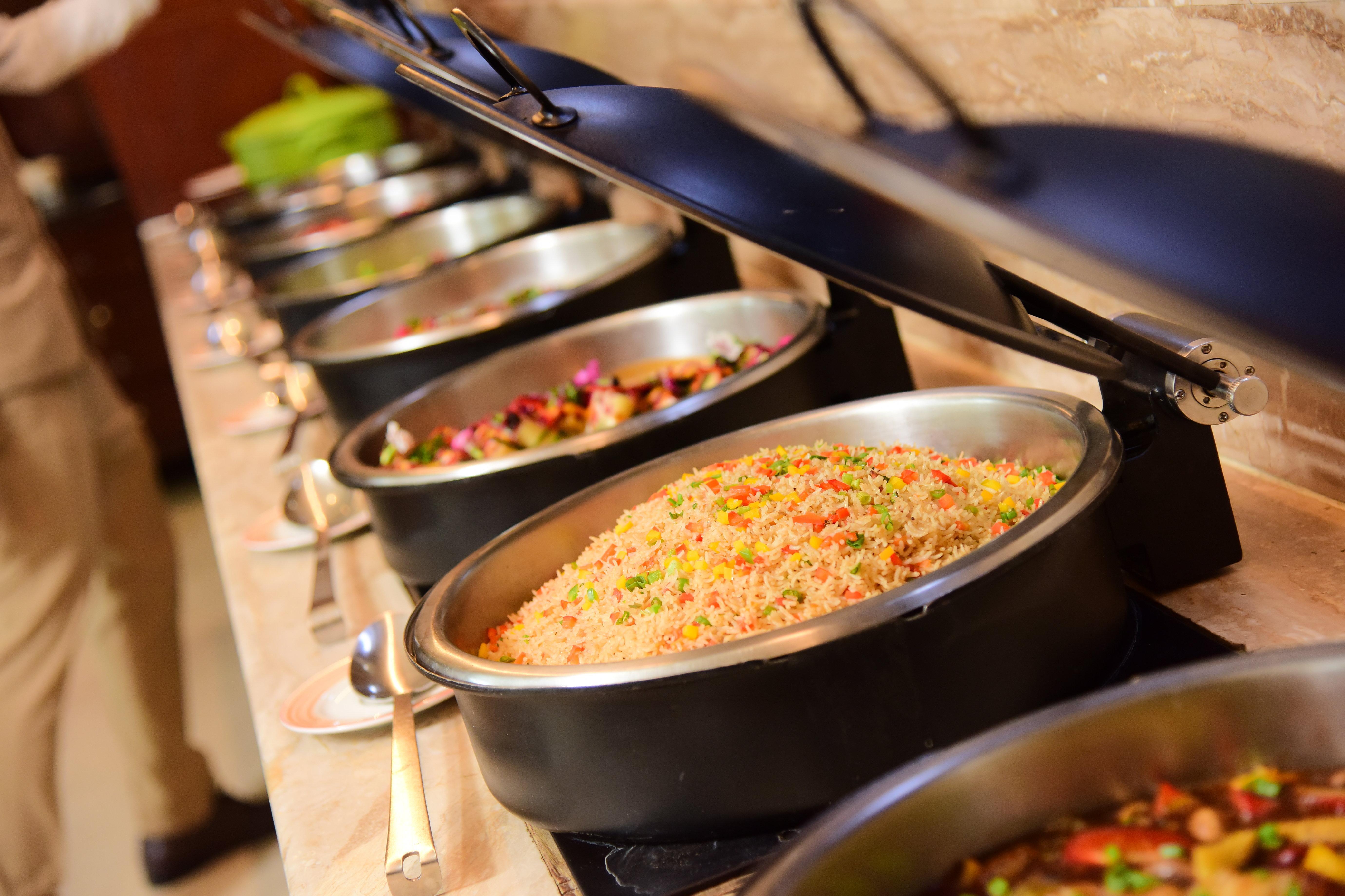 Holiday Inn Jaipur City Centre By Ihg Exterior photo A chafing dish