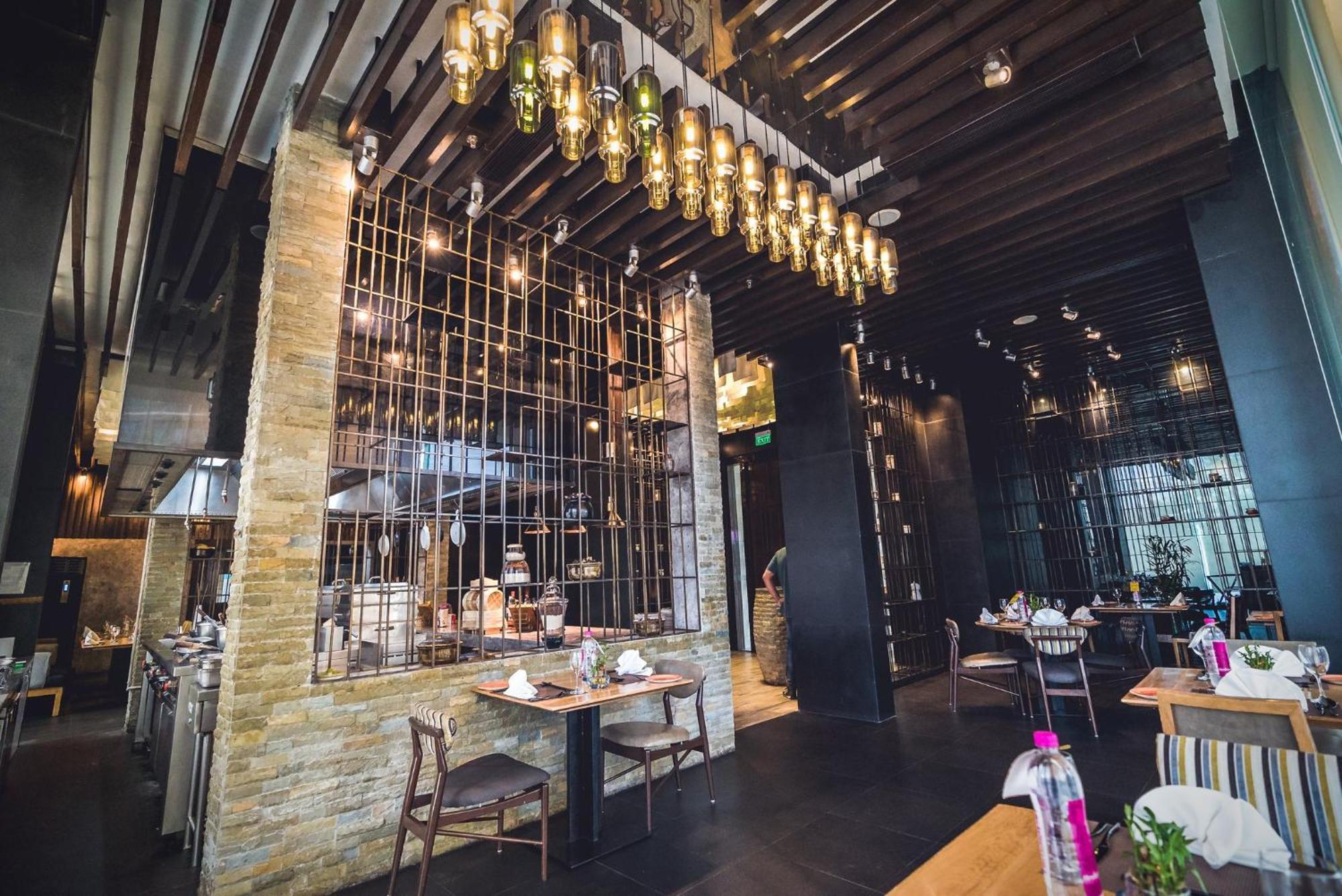 Holiday Inn Jaipur City Centre By Ihg Exterior photo The interior of the restaurant