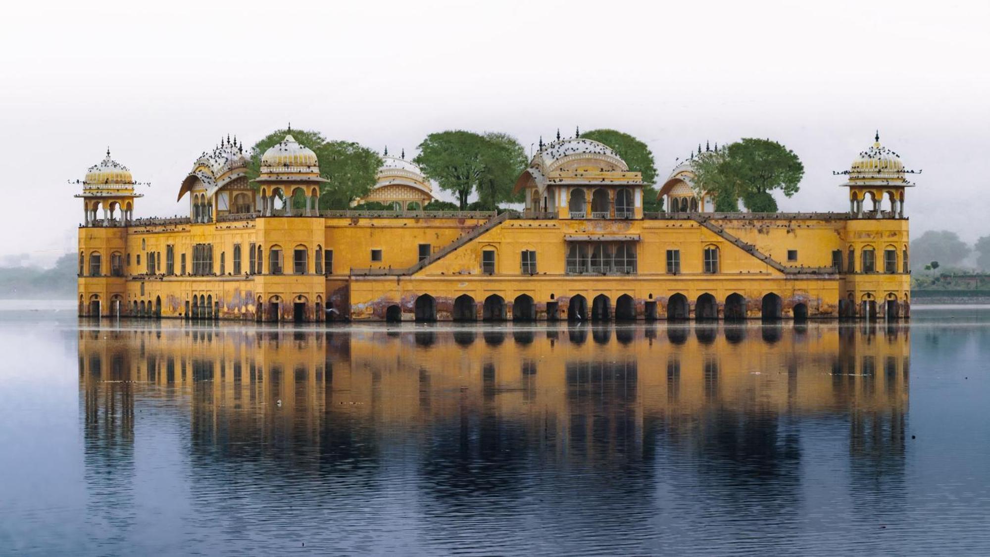 Holiday Inn Jaipur City Centre By Ihg Exterior photo Jal Mahal