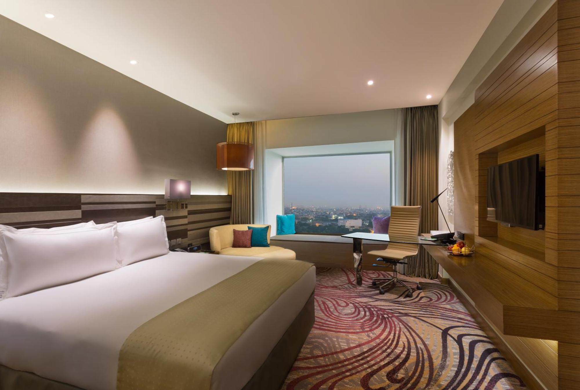 Holiday Inn Jaipur City Centre By Ihg Exterior photo Deluxe Room